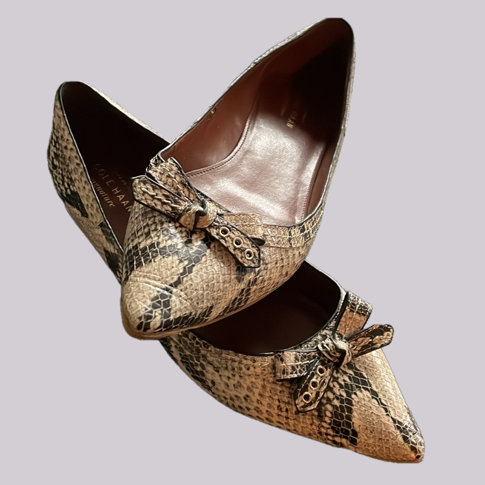 Cole Haan Alice Bow Flats Size 7.5B Snakeskin Elevated Casual Professional Chic - Picture 10 of 12